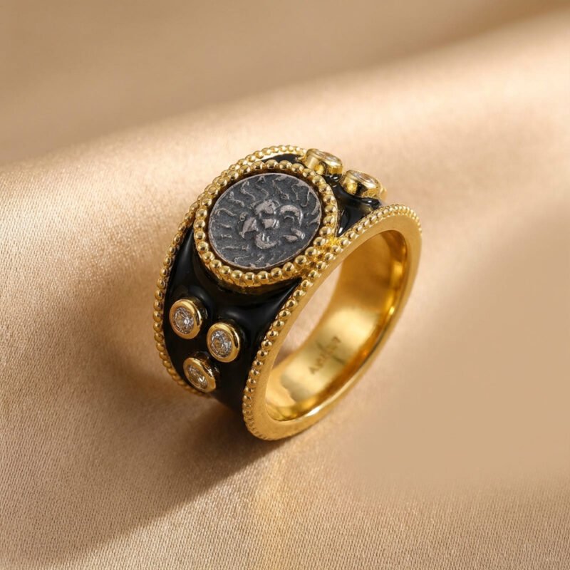 Medusa Ring